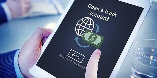 Student Bank Account Tips: What To Know Before Opening One